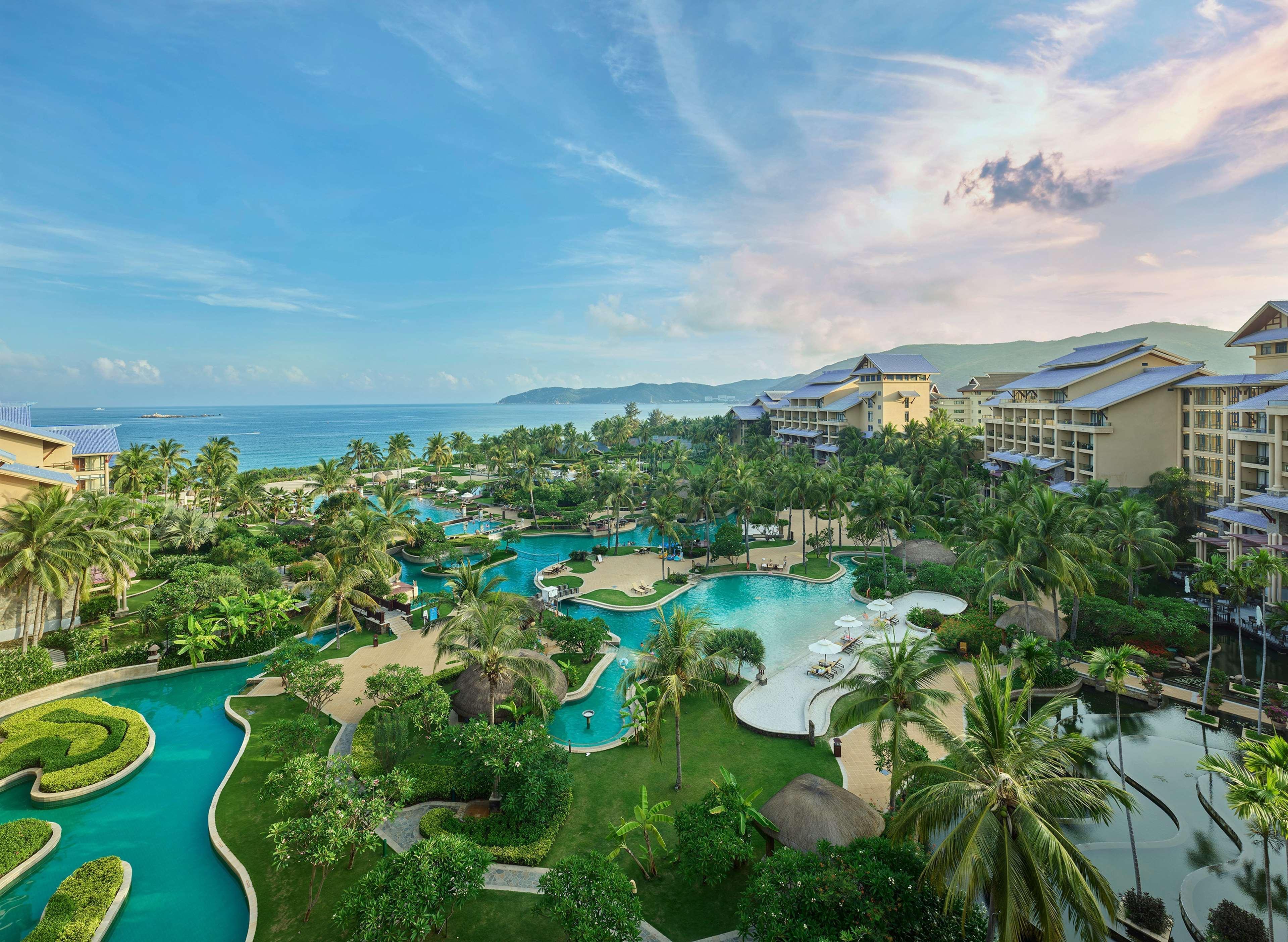 Hilton Sanya Yalong Bay Resort & Spa Exterior photo