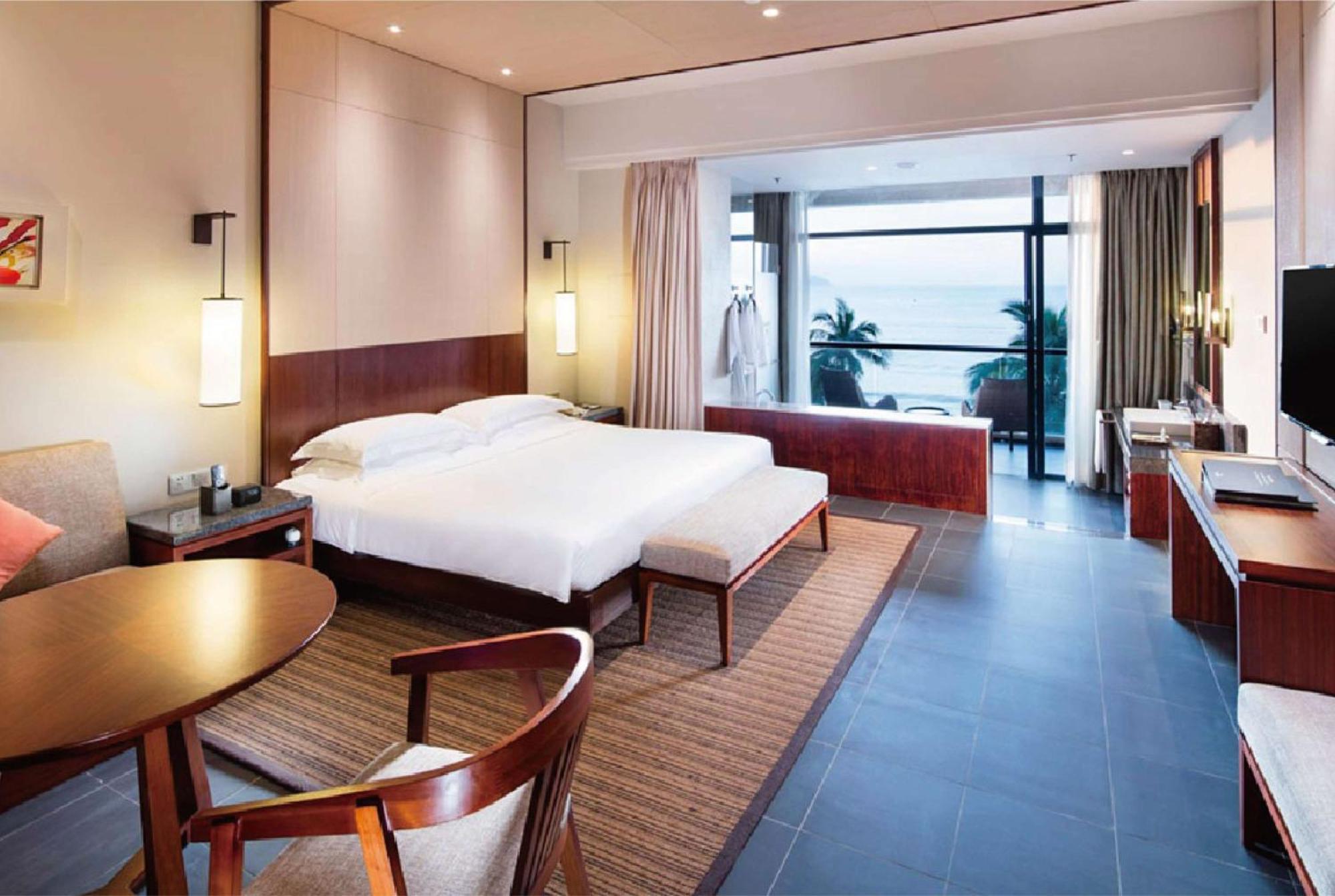 Hilton Sanya Yalong Bay Resort & Spa Exterior photo