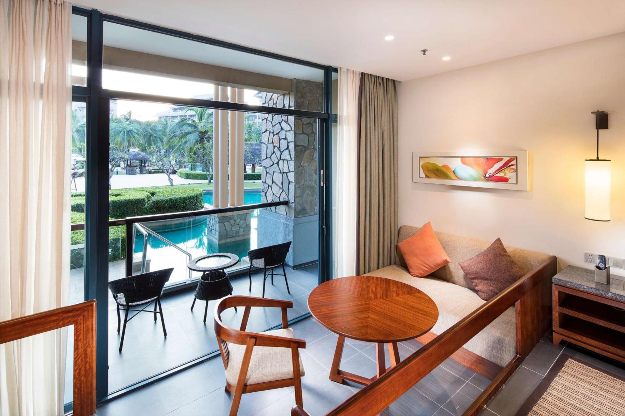 Hilton Sanya Yalong Bay Resort & Spa Exterior photo