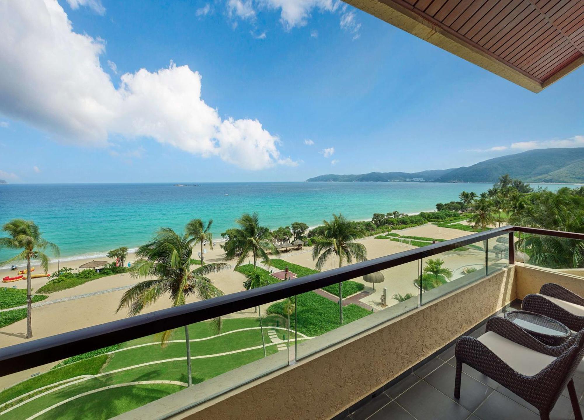 Hilton Sanya Yalong Bay Resort & Spa Exterior photo
