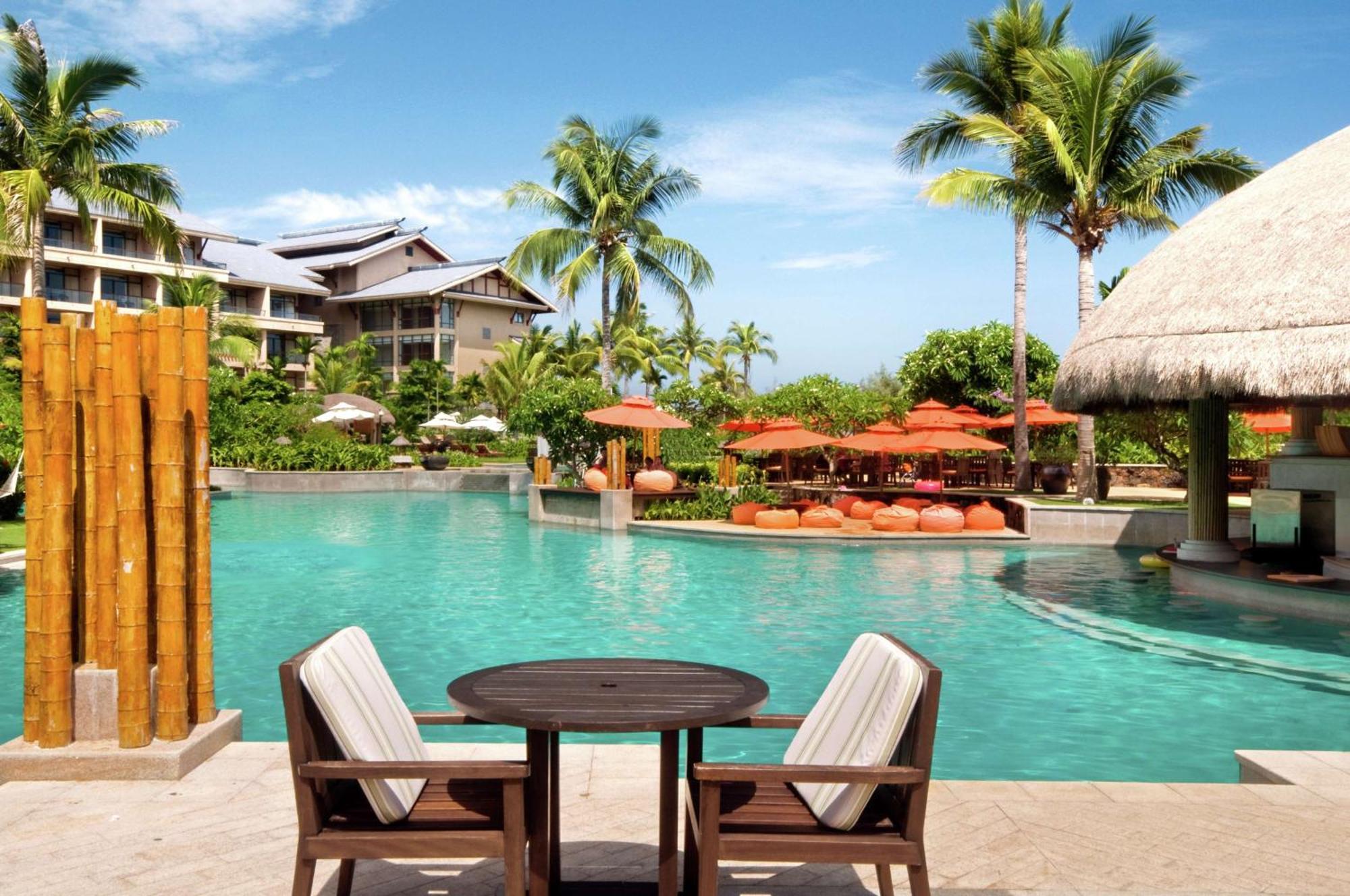 Hilton Sanya Yalong Bay Resort & Spa Exterior photo
